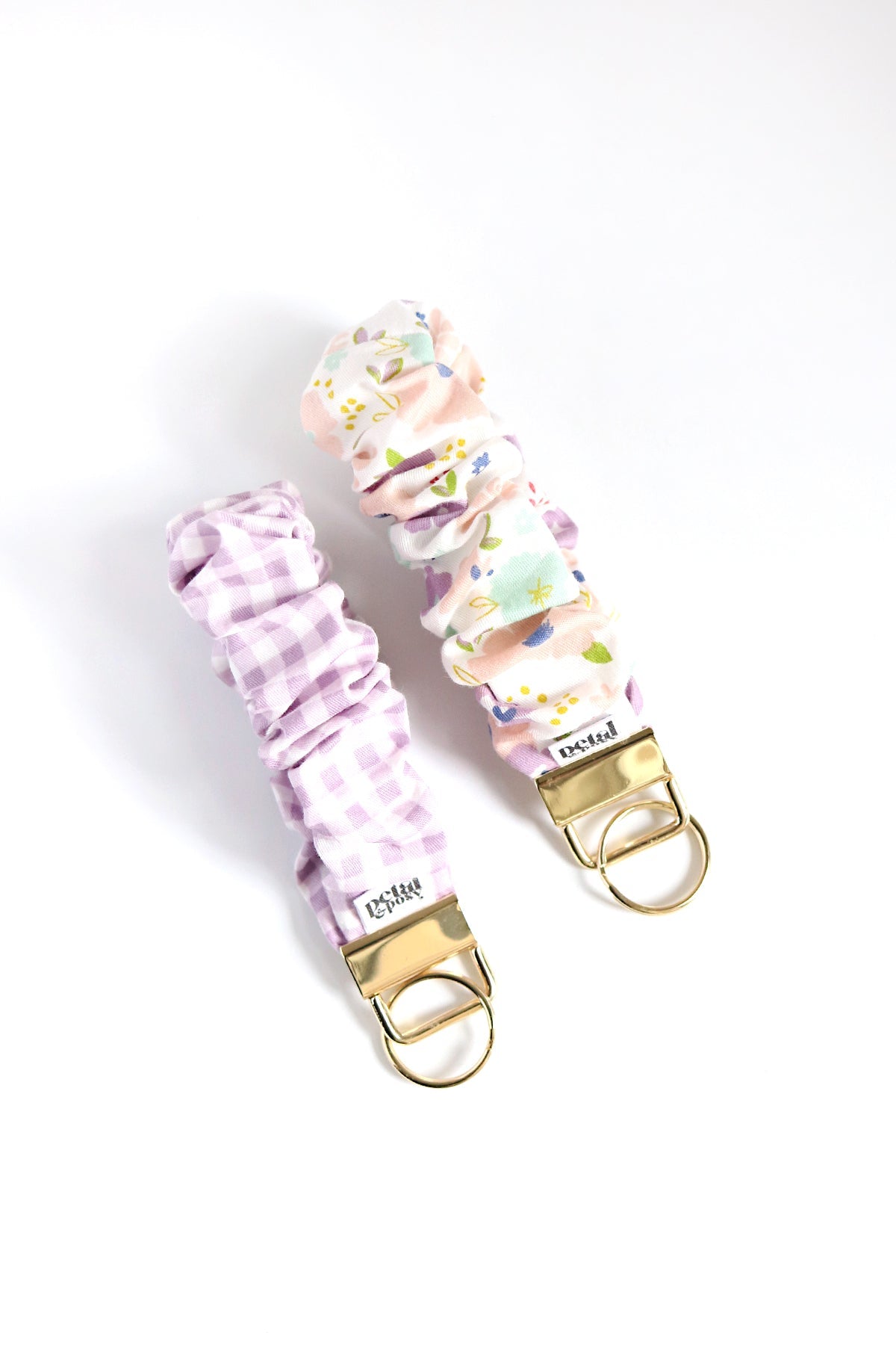 Scrunchie Wristlet Keychain in Retro Lilac