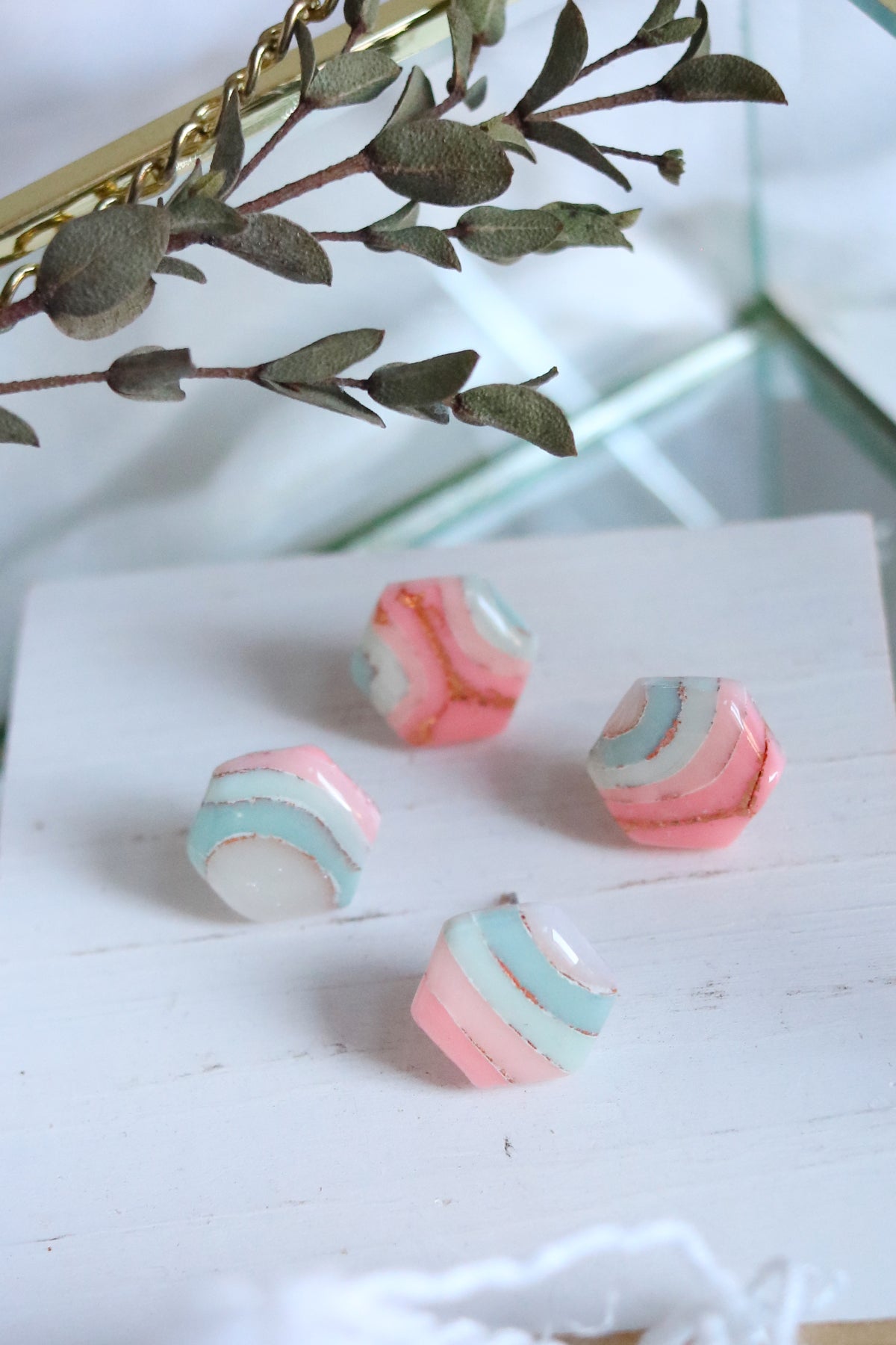 Hydrangea Studs - Petal & Posy