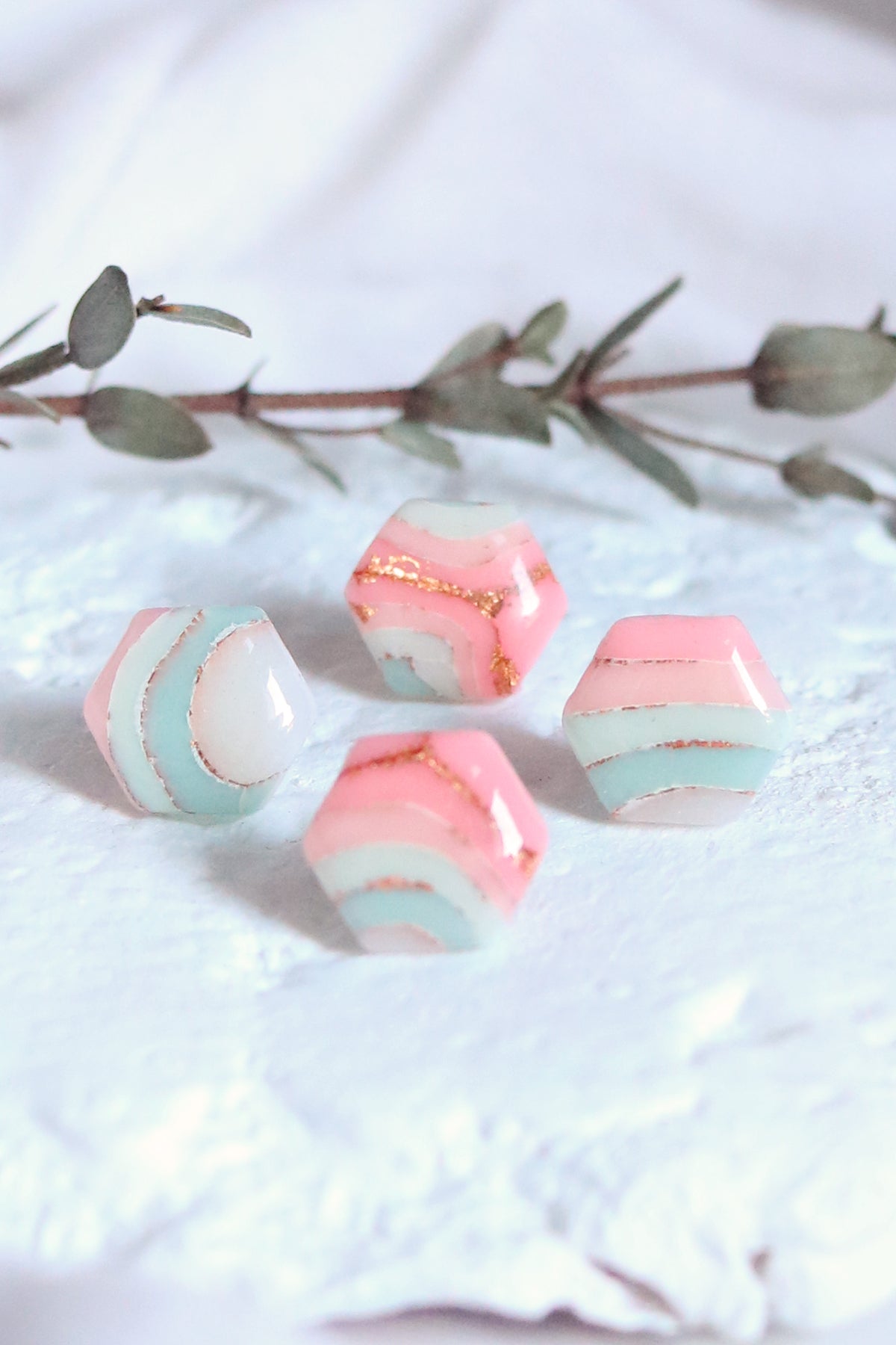 Hydrangea Studs - Petal & Posy