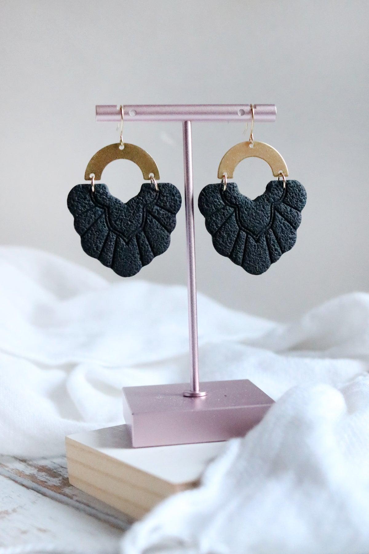 Crest Earrings - Onyx - Petal & Posy