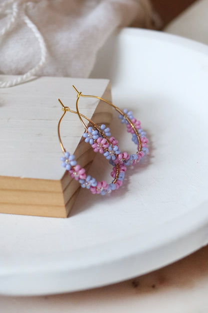 Daisy Chain Beaded Earrings in Lavender
