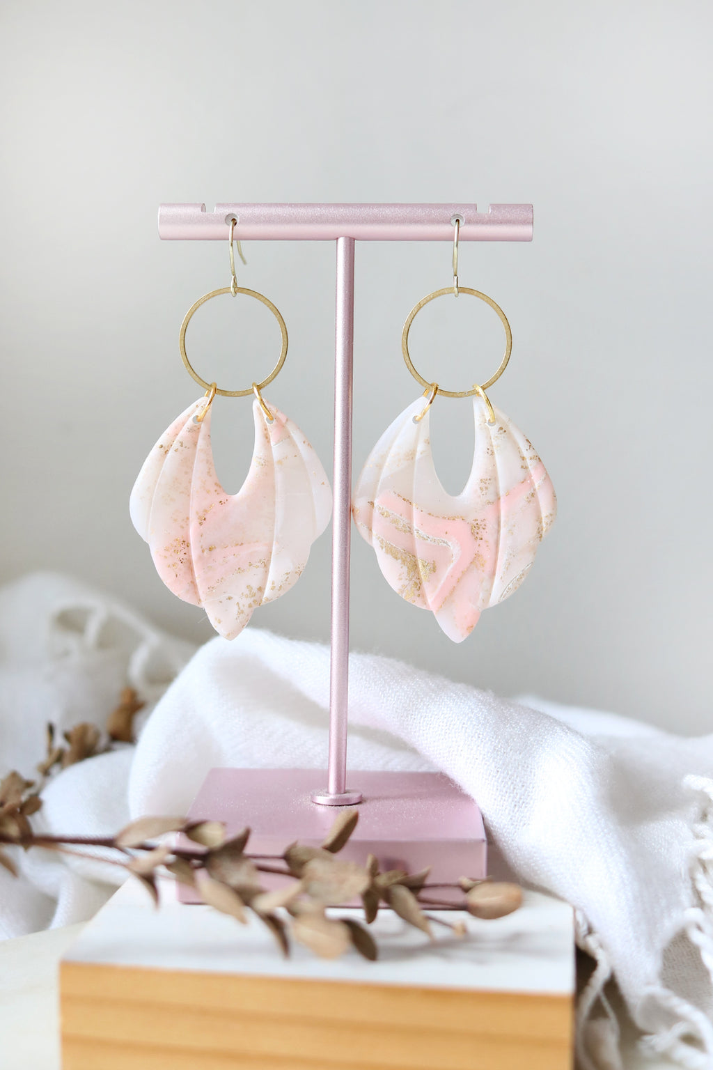 Songbird Earrings in Peach Faced Lovebird